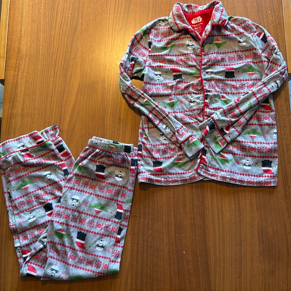 Star Wars Holiday Pajamas